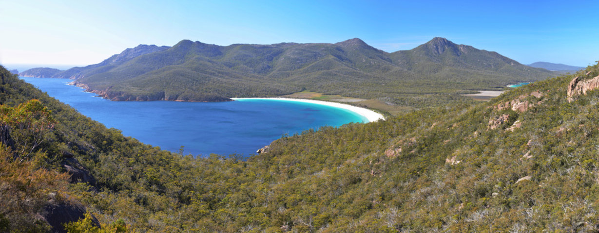 Wineglass Bay in Tasmania, an Australian region that pairs naturally with New Zealand